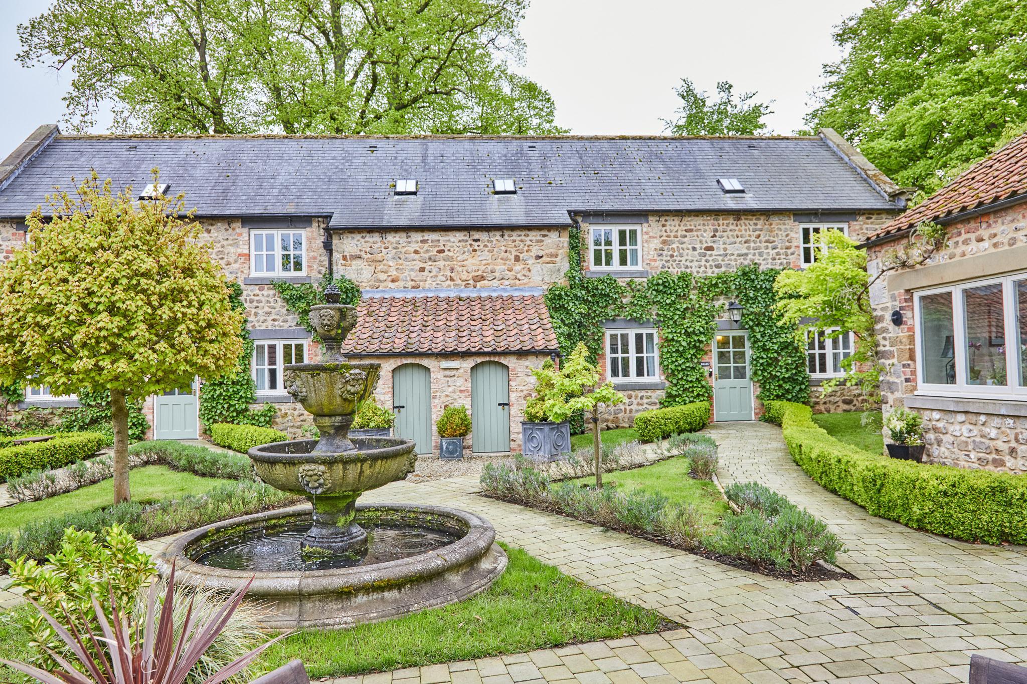 Hotel The Old Coach House Ripon Exterior foto